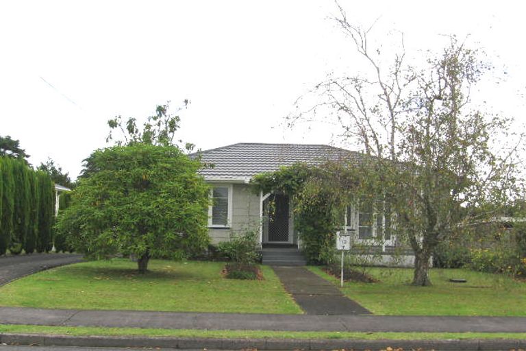 Photo of property in 13 Ambler Avenue, Glen Eden, Auckland, 0602