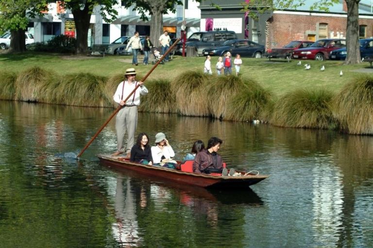Photo of property in 10/245 Montreal Street, Christchurch Central, Christchurch, 8013