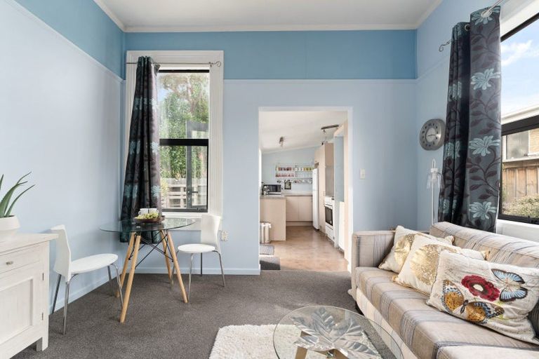 Photo of property in 11 Prendergast Street, South Dunedin, Dunedin, 9012