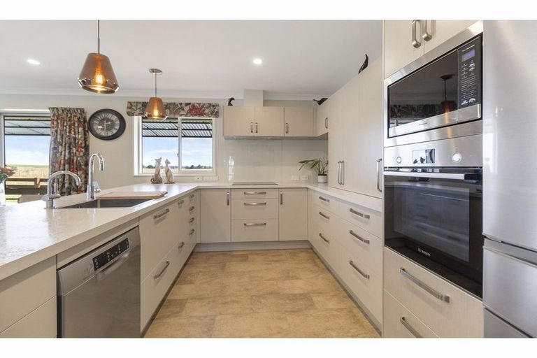 Photo of property in 1 Mueller Drive, Oceanview, Timaru, 7910