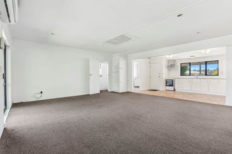 Photo of property in 44 Birdwood Road, Pukekohe, 2120