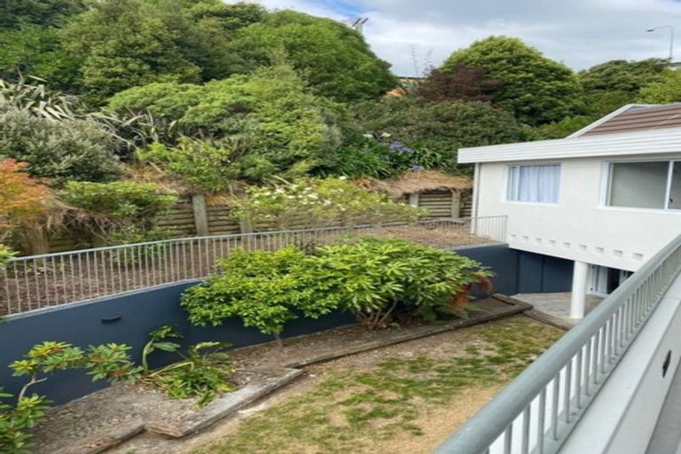 Photo of property in 19 Enticott Place, Huntsbury, Christchurch, 8022