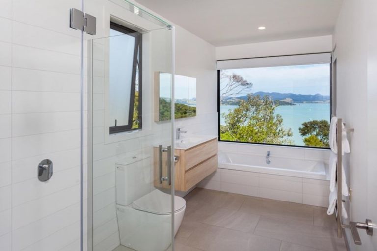 Photo of property in 1006 Wyuna Bay Road, Wyuna Bay, Coromandel, 3581