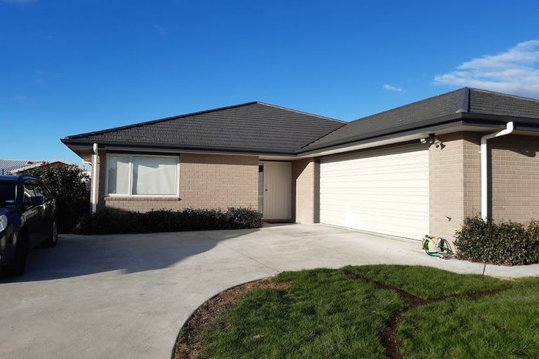 Photo of property in 33 Whakatomo Place, Havelock North, 4130