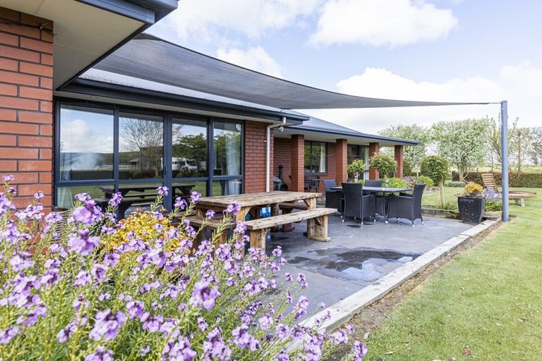 Photo of property in 366 Ashburton Staveley Road, Greenstreet, Ashburton, 7771