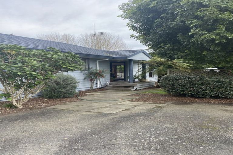 Photo of property in 4 Roach Street, Maeroa, Hamilton, 3200