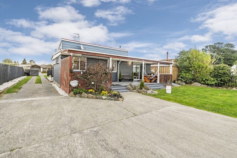 Photo of property in 62 North Terrace, Darfield, 7510