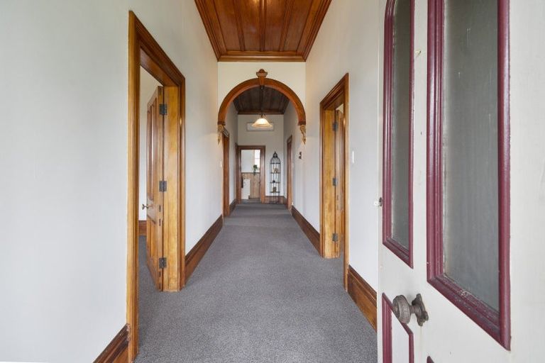 Photo of property in 66 Bridge Street, Bulls, 4818