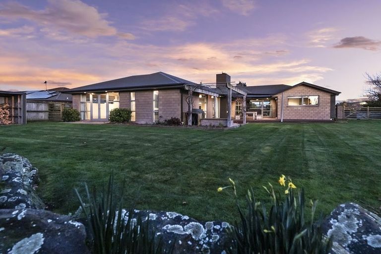 Photo of property in 19 Beaumont Drive, Rolleston, 7614