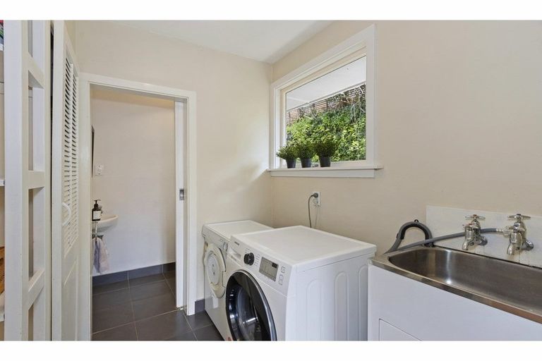 Photo of property in 36 Whareora Terrace, Cashmere, Christchurch, 8022