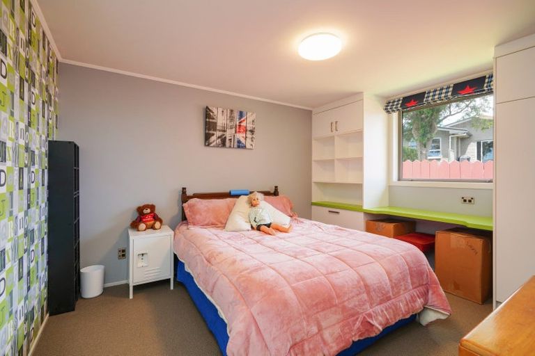 Photo of property in 14 Hughies Lane, Otautau, 9610