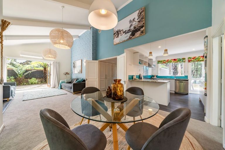 Photo of property in 62a Chatsworth Road, Silverstream, Upper Hutt, 5019