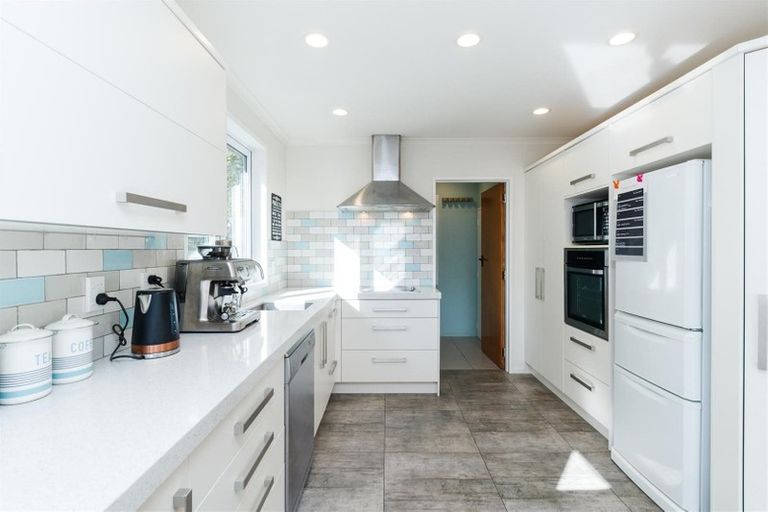 Photo of property in 6 Just Place, West End, Palmerston North, 4410