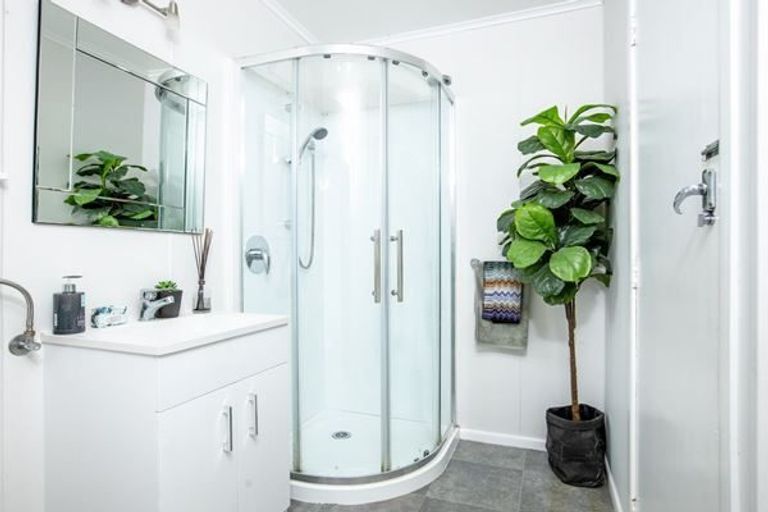 Photo of property in 111 Oxford Street, Lansdowne, Masterton, 5810