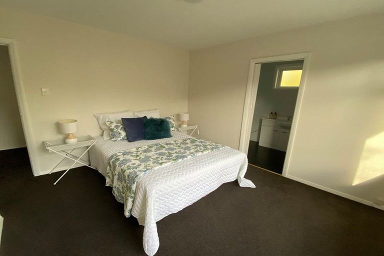 Photo of property in 9 Mappleton Avenue, Burnside, Christchurch, 8053