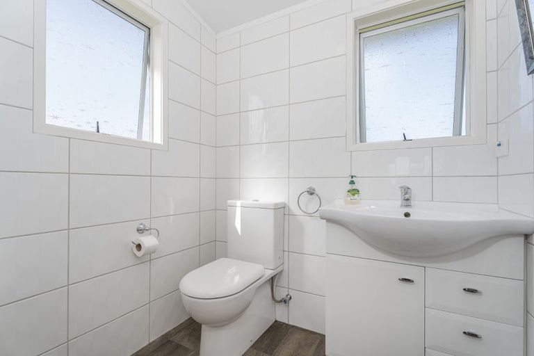 Photo of property in 20 Hardy Place, Cooks Beach, Whitianga, 3591