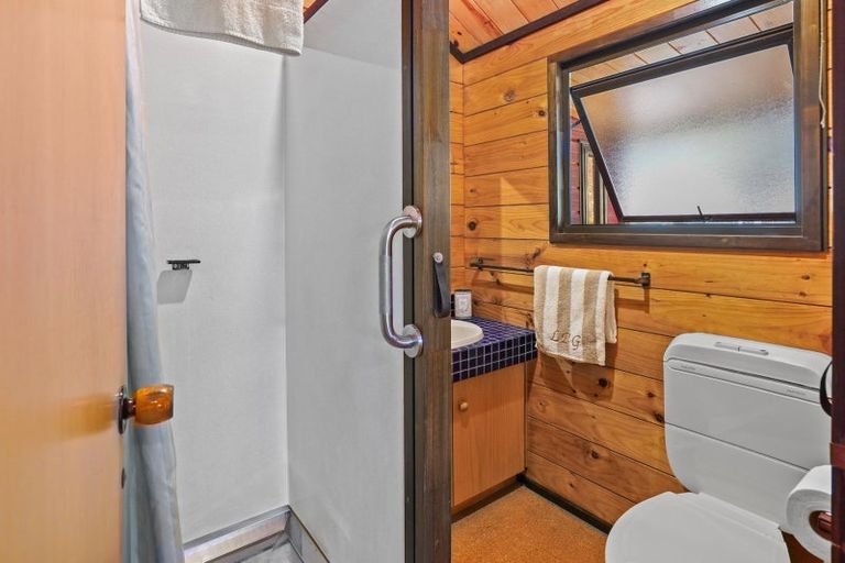 Photo of property in 180 Leader Road West, Waiau, 7395