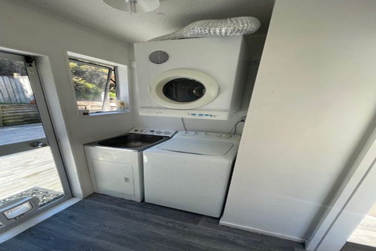 Photo of property in 14a Stonefield Place, Johnsonville, Wellington, 6037