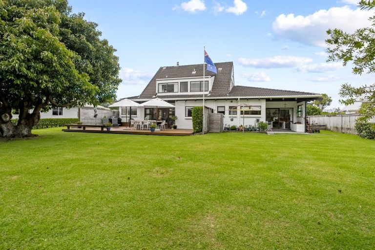 Photo of property in 130 Moana Anu Anu Avenue, Whangamata, 3620