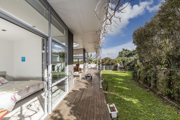 Photo of property in 10d Sunnynook Road, Sunnynook, Auckland, 0620