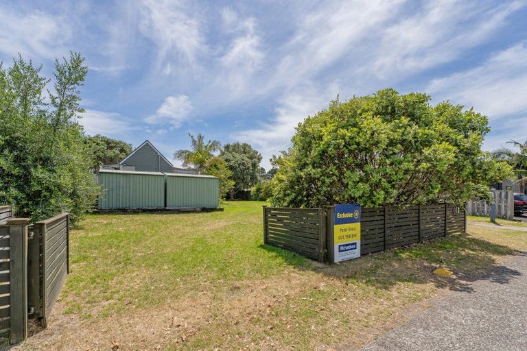 Photo of property in 662 Matarangi Drive, Matarangi, Whitianga, 3592