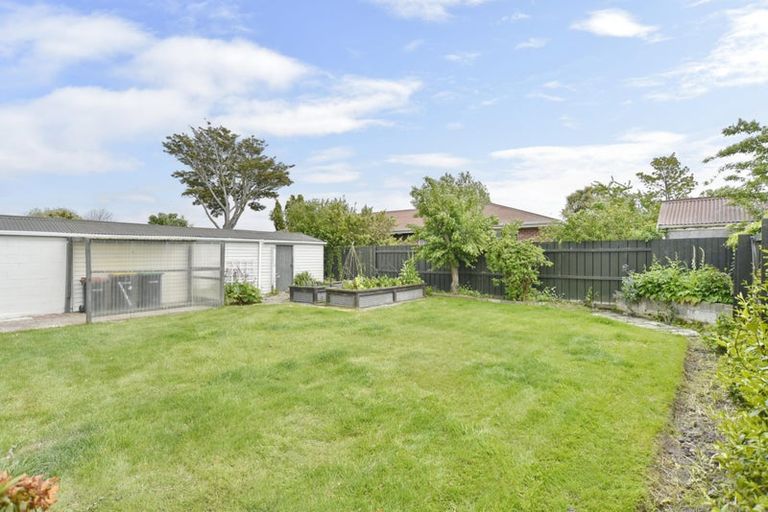 Photo of property in 5 Erin Crescent, Mairehau, Christchurch, 8013