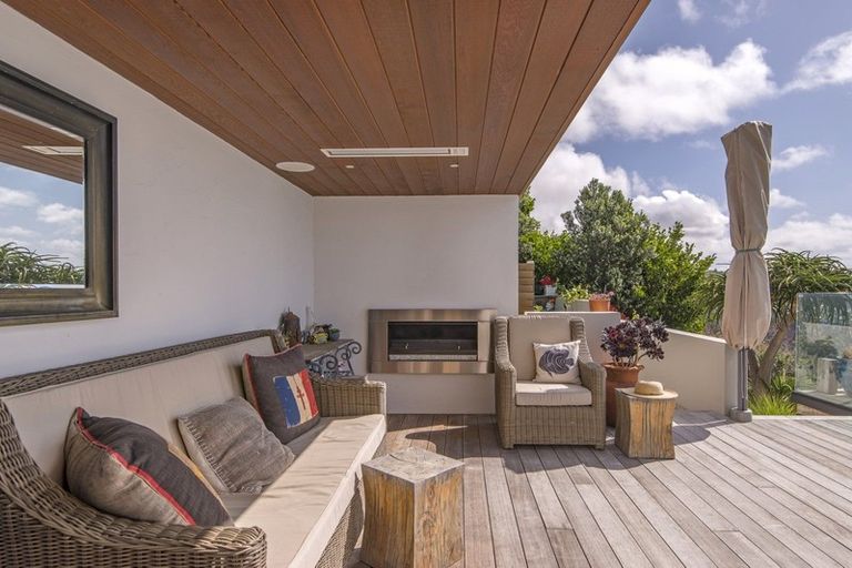 Photo of property in 44 Panorama Road, Clifton, Christchurch, 8081