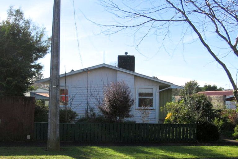 Photo of property in 64 Garden Heights Avenue, Glenview, Hamilton, 3206