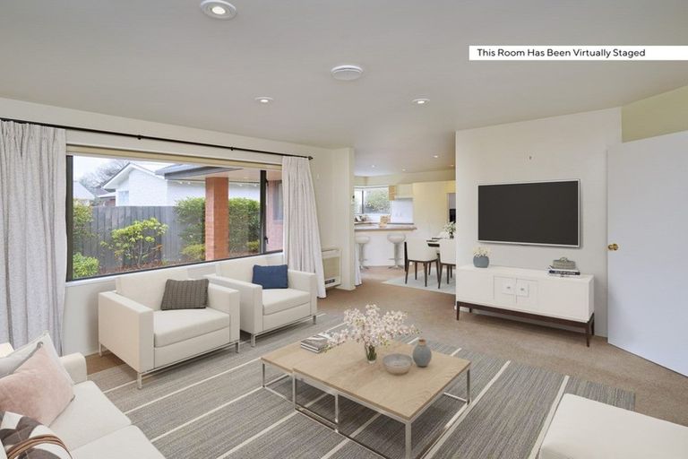 Photo of property in 2/371 Withells Road, Avonhead, Christchurch, 8042