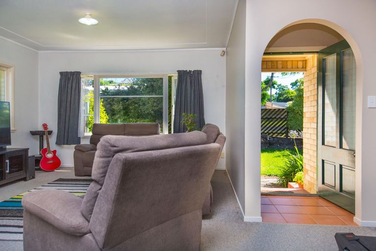 Photo of property in 8a Walsh Street, Forest Lake, Hamilton, 3200