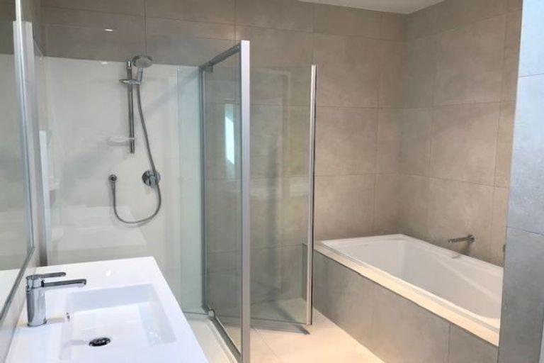 Photo of property in 2/21 Boyes Avenue, Whenuapai, Auckland, 0618