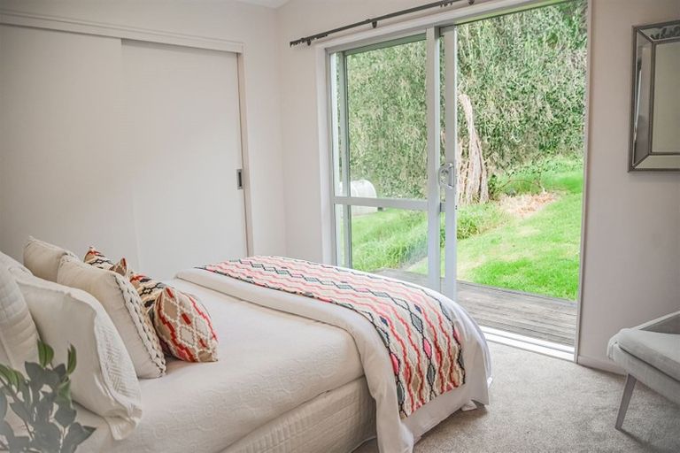 Photo of property in 125 Bodhisattva Road, Waitoki, Silverdale, 0994