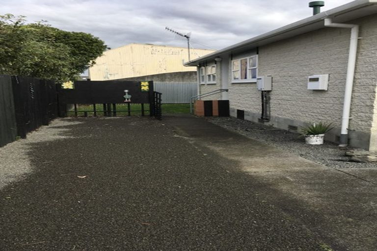 Photo of property in 11a Douglas Street, Levin, 5510