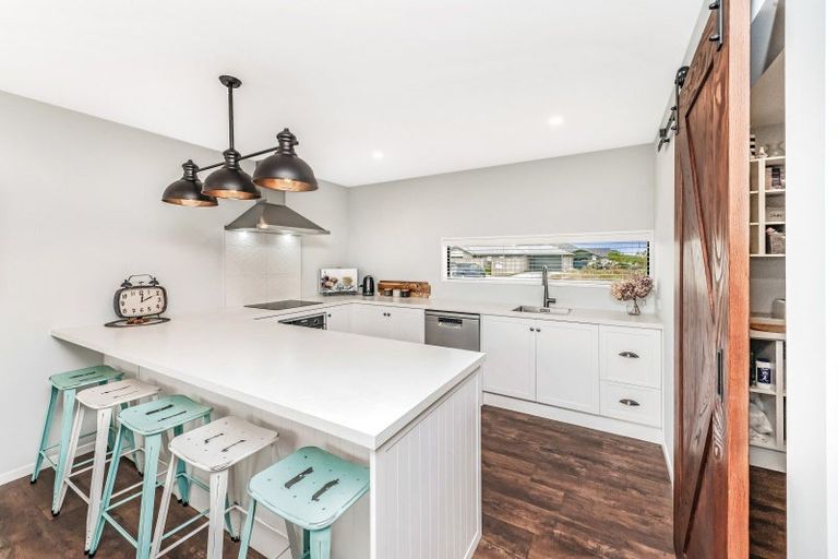 Photo of property in 18 Cassini Place, Leeston, 7632