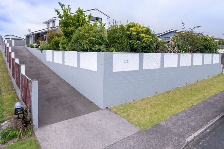Photo of property in 142 Parklands Avenue, Bell Block, New Plymouth, 4312
