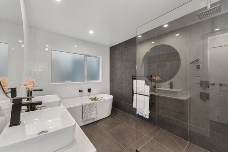 Photo of property in 18 Rose Berry Crescent, Flagstaff, Hamilton, 3210