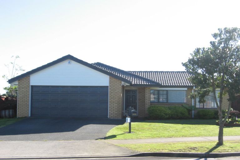 Photo of property in 50 Sandwick Drive, Weymouth, Auckland, 2103