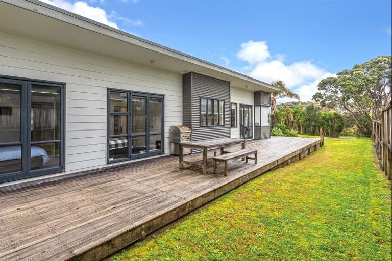Photo of property in 146 Ocean Beach Road, Tairua, 3508