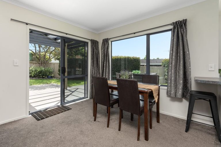 Photo of property in 49 Fairview Place, Te Puke, 3119