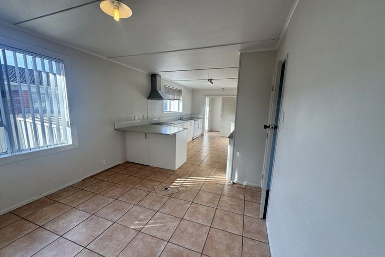 Photo of property in 56 Tennessee Avenue, Mangere East, Auckland, 2024