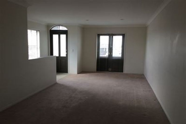 Photo of property in 11/97b Mokoia Road, Birkenhead, Auckland, 0626