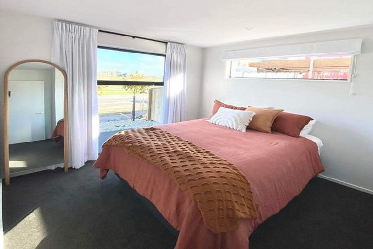 Photo of property in 18 Sheehan Street, Halswell, Christchurch, 8025