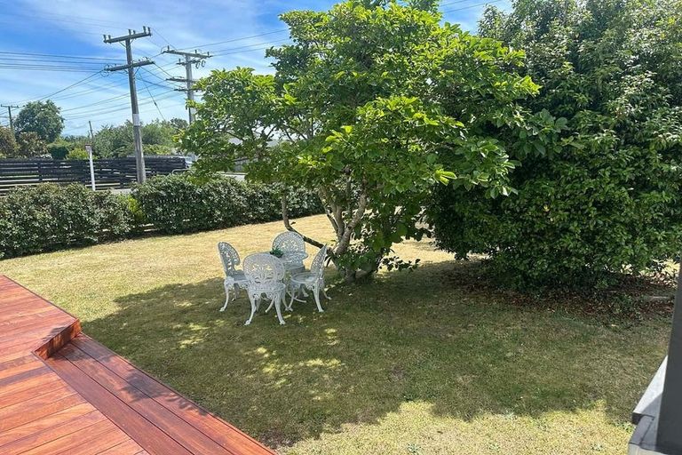 Photo of property in 74 Naples Street, Martinborough, 5711