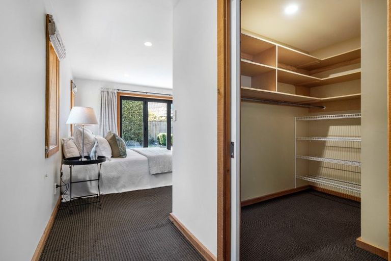 Photo of property in 12 John Morel Place, Parklands, Christchurch, 8083