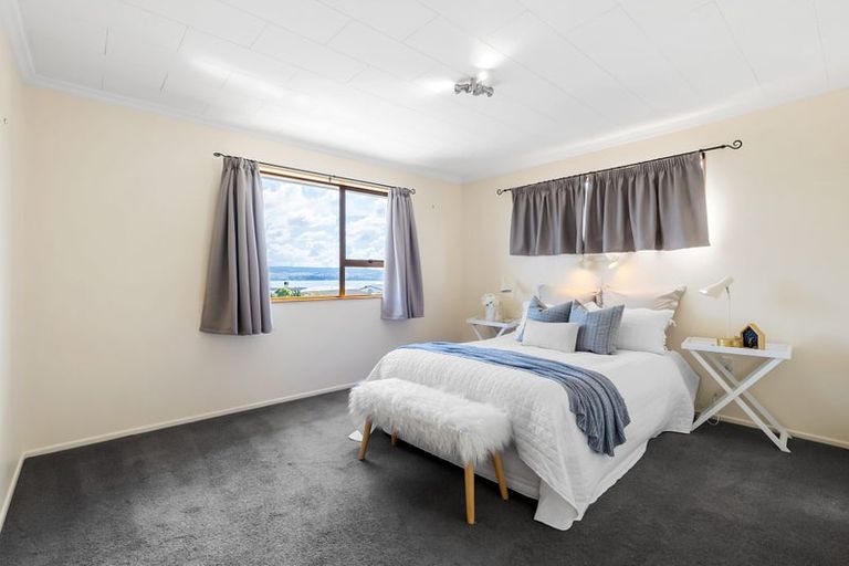 Photo of property in 25 Tobin Place, Richmond Heights, Taupo, 3330