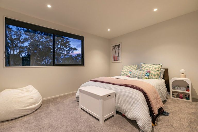 Photo of property in 91b Hebron Road, Waiake, Auckland, 0630