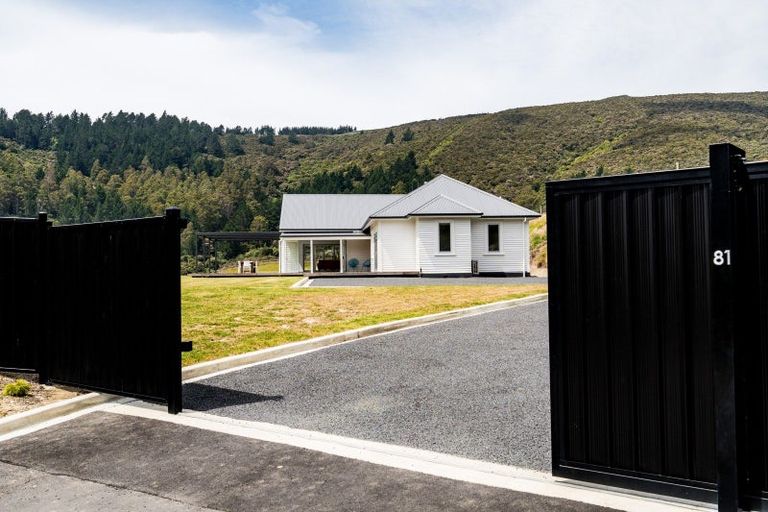 Photo of property in 81 Orokonui Road, Waitati, 9085