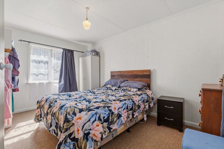 Photo of property in 2 Ettrick Place, Tokoroa, 3420