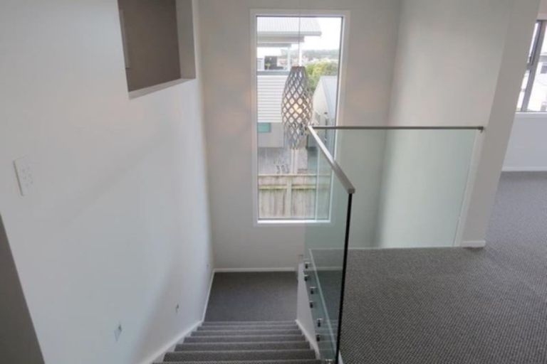 Photo of property in 3 Sackville Street, Fitzroy, New Plymouth, 4312