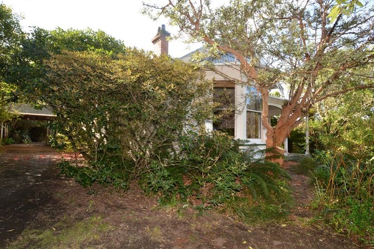Photo of property in 2 Booth Road, Glenleith, Dunedin, 9010